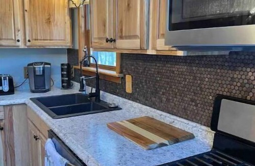 Adirondack Region Cabin | ADK Chalet, Secluded Peaceful Getaway in the Woods