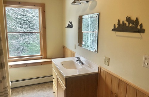 Lake Pleasant House | ADK South Shore Retreat with lake access