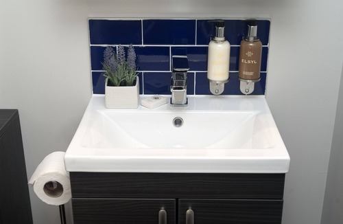 Greenwich West Bed & Breakfast | Admiral Hardy