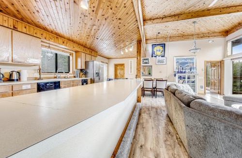 Klipsan Beach House | Admiral House