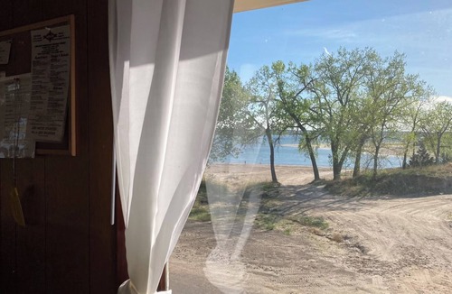 Lonergan Resort | Admiral’s Cove Resort - Family Suite 11