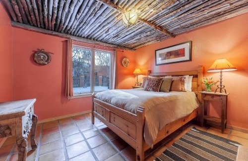 Taos Bed & Breakfast | Adobe and Pines Inn Bed and Breakfast