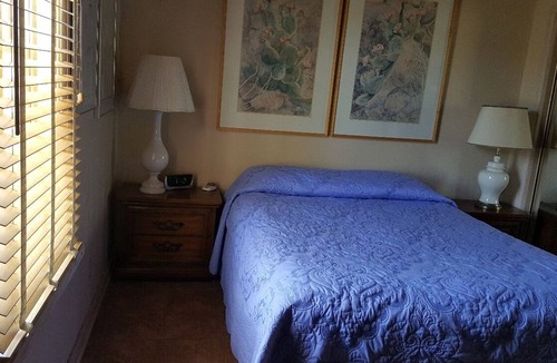 Tyrone House | Adobe casita in country setting