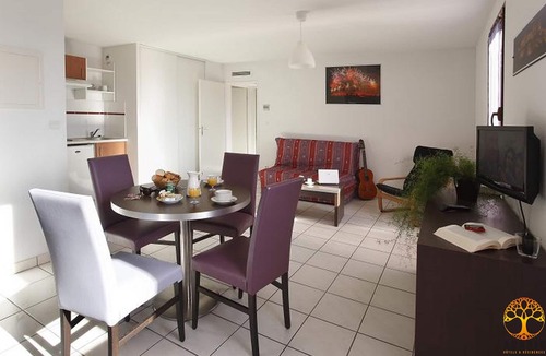 Carcassonne House | Adonis Carcassonne Résidence la Barbacane