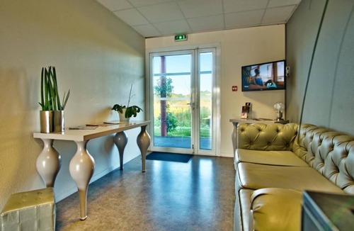 Lahonce Hotel | Adonis Hôtel Bayonne