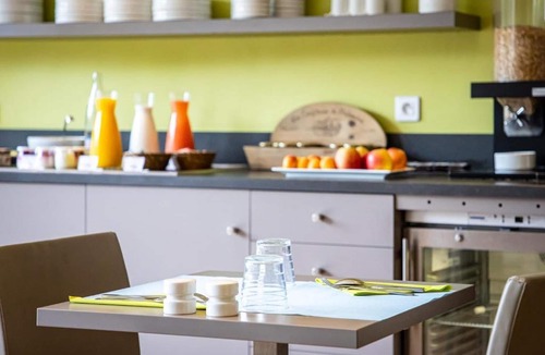 9th Arrondissement Apartment | Adonis Lyon Dock Ouest