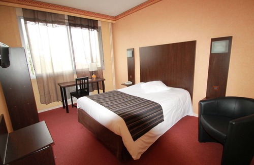 Saint-Priest Hotel | Adonis Lyon Est Hôtel Artys