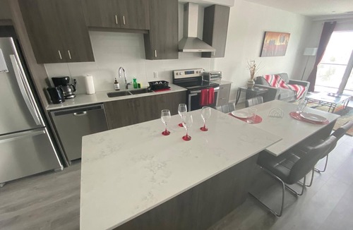 Cambridge Condo | Adorable 2 bedroom 2 bathroom condo