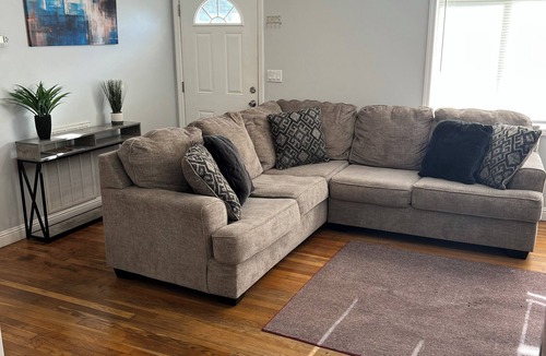 East Ridge Apartment | Adorable 2-bedroom apartment with AC in charming Chattanooga