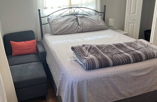 East Ridge Apartment | Adorable 2-bedroom apartment with AC in charming Chattanooga