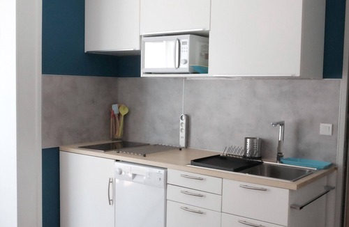 Arcachon Apartment | Adorable 2-person studio overlooking the basin and pool