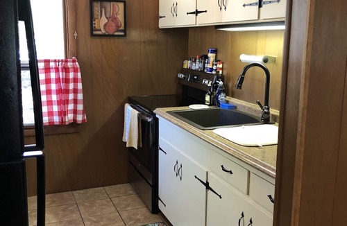 Pocono Pines House | Adorable & affordable! Minutes from Camelback and Kalahari!