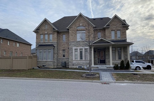 Ajax House | Adorable Ajax House for Rent - Not including Basement