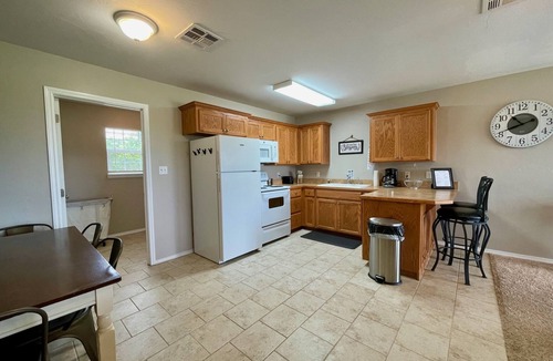 Ada Apartment | Adorable and Clean
