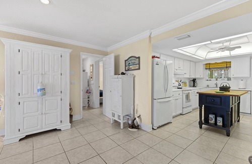 Wilbur-By-The-Sea House | Adorable Beach Cottage with Great Location