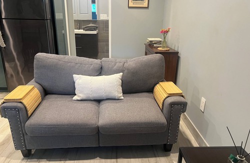 Charleston House | Adorable bungalow close to downtown and Folly Beach! Park Pass Included!