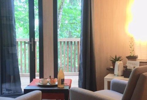 Saint-Junien House | Adorable Cabane dans un espace boisé