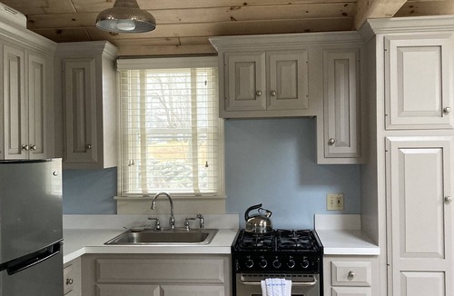 Cummaquid Cottage | Adorable cottage on Cape Cod's historic Rt 6A