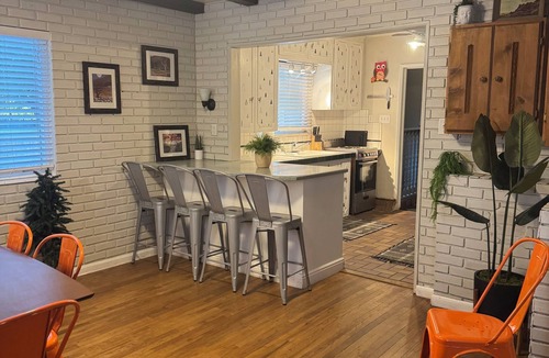Canyon Rim Cottage | Adorable Cottage in the Heart of Millcreek