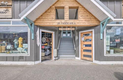 Long Beach Apartment | Adorable Downtown Studio - 1 Block to Long Beach!