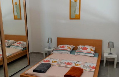 Chateaurenard House | Adorable Guest house