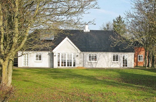 Fur House | Adorable Holiday Home in Fur near Sea