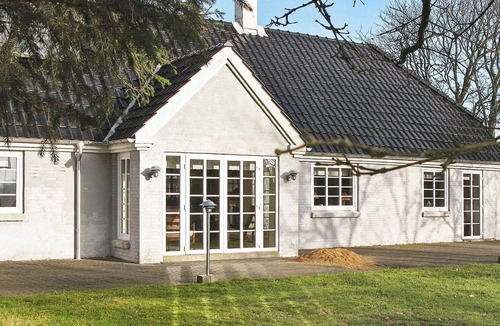 Fur House | Adorable Holiday Home in Fur near Sea