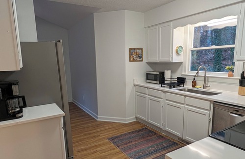 Woodcroft House | Adorable home between Duke and UNC alongside trails