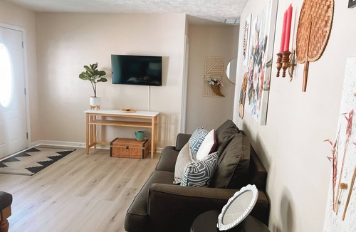 Kokomo House | Adorable Home Close to Everything!