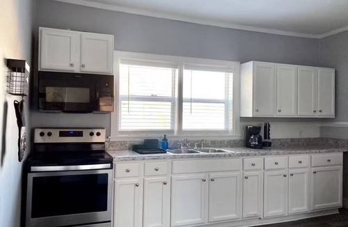 Petersburg Apartment | Adorable King's Stay