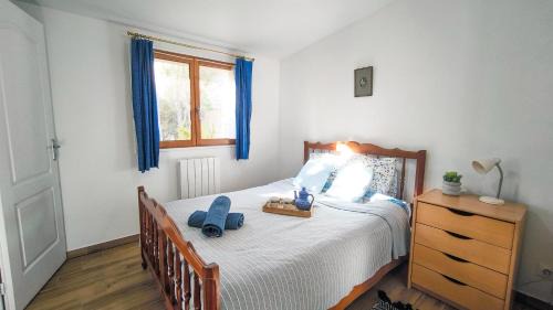 Champigny-sur-Marne House | Adorable Maison T2 au calme - Proche RER & commodités - Champigny-sur-Marne