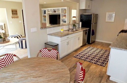 Naples House | Adorable Naples Island Retreat