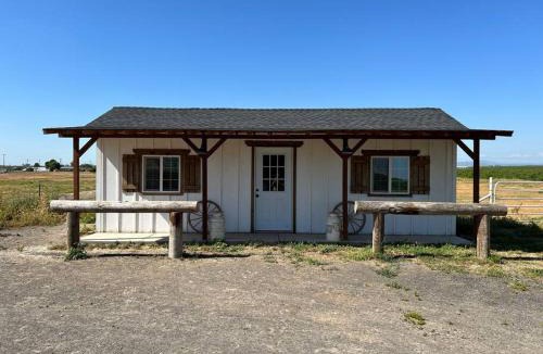 Peters House | Adorable One Bedroom Cottage