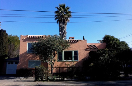 San Anselmo House | Adorable, peaceful 2-bdrm house in charming Fairfax near bus, food & shops