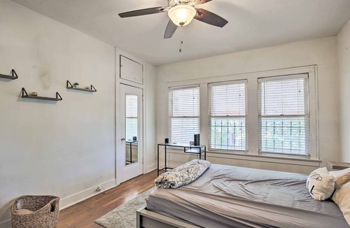 Highland Park House | Adorable San Antonio Getaway ~ 4 Mi to Dtwn!