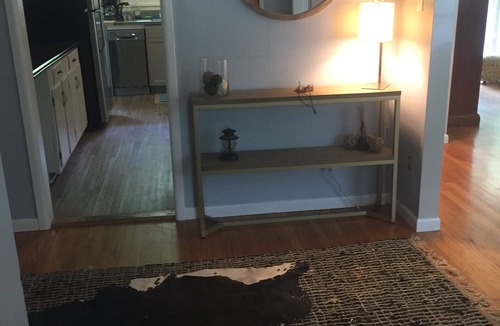 Rotterdam Junction House | Adorable Saratoga track, SPAC, Skidmore short term rental.