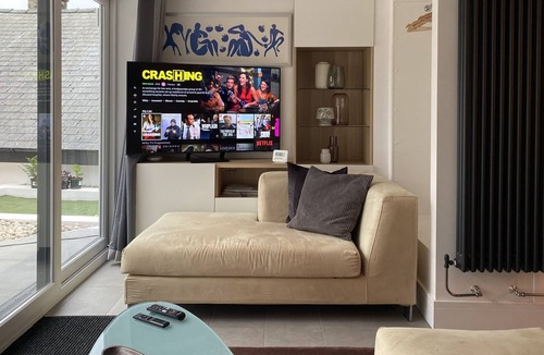 Matlock Bath Apartment | Adorable Tiny Home Garage Conversion