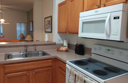 Crystal Cove House | Adorable Townhouse at Magic Resort no fees-1064