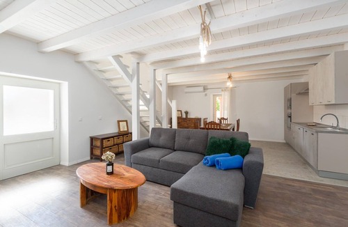 Kringa House | Adorable villa in Kringa with private pool