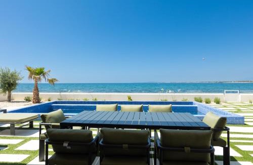 Zaton Villa | Adria Resort SEAFRONT Villa C Private Pool Pet Friendly