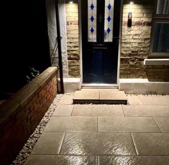 Abbots Langley House | Adrian Cottage