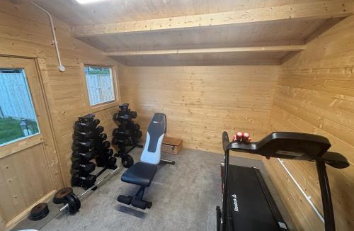 Abbots Langley House | Adrian Cottage