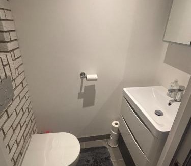 Abbots Langley House | Adrian Cottage