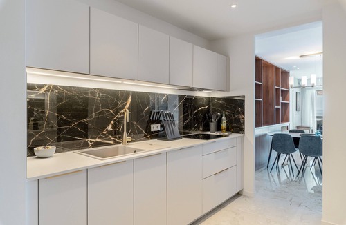 Pointe Croisette Apartment | AdrianaII By Terry's Homes Seafront & Seaview