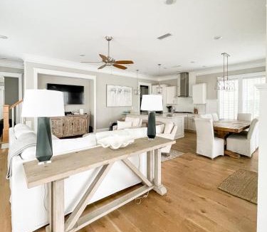 Clarksville Apartment | Adrianne's Apartment