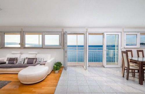 Central Dalmatia Apartment | Adriatic Deluxe Apartment