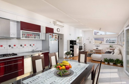 Central Dalmatia Apartment | Adriatic Deluxe Apartment