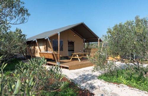 Donje Selo Villa | Adriatic Heritage Glamping No.2