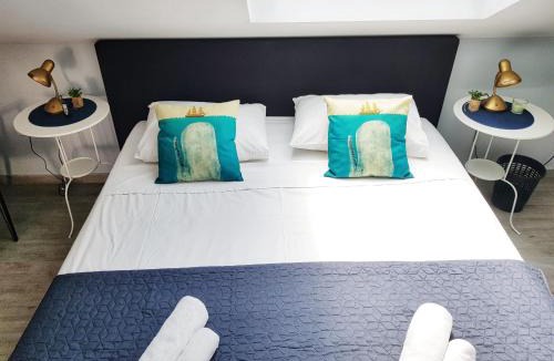 Cove Tri Zala (Zrnovo) Apartment | Adriatic Pearl Korcula