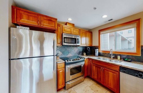 Chelan Condo | Adrift - Unit 6